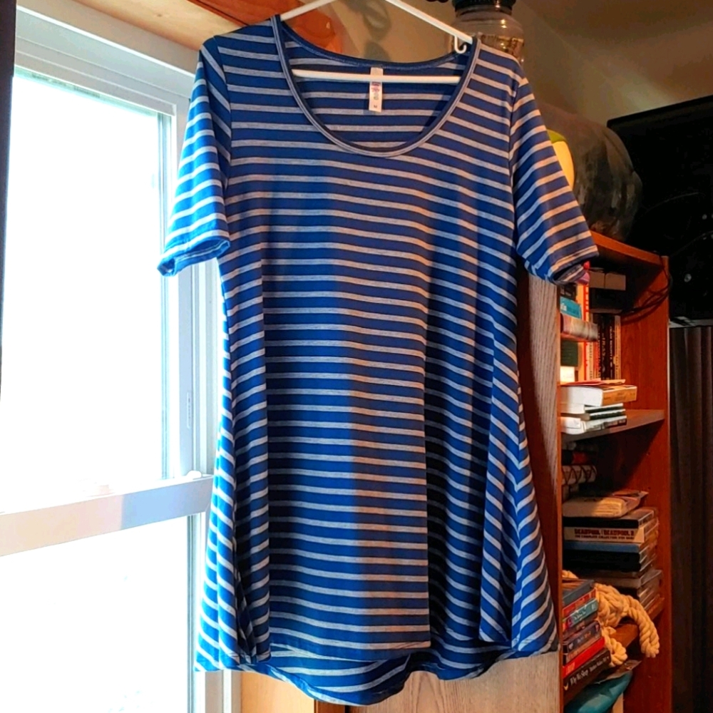 Lularoe Perfect Tee